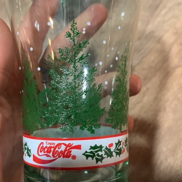 Set of 4 Vintage Retro Holiday Christmas Coca-Cola Drinking Bar Diner Glasses - Picture 3 of 10